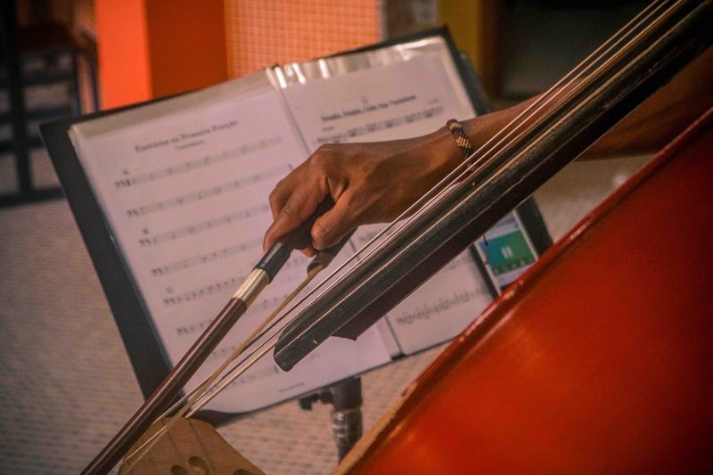Grota abre inscrições para novos alunos com aulas gratuitas de música e reforço escolar