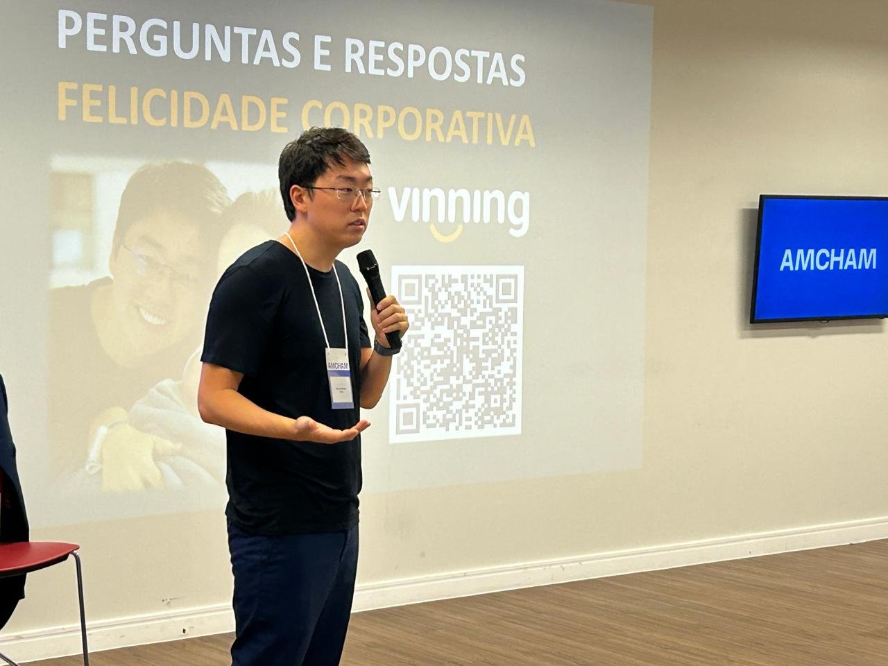 Felicidade Corporativa não é tendência, é uma urgência! Felicidade Corporativa não é tendência, é uma urgência!