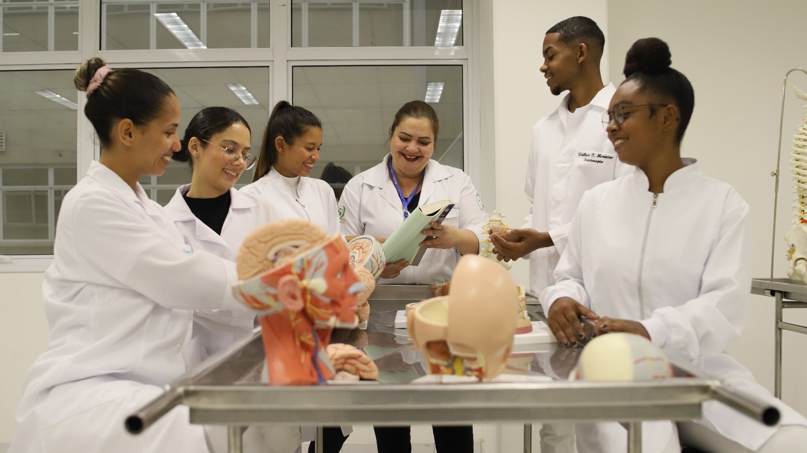 Cursos técnicos de Nível Médio aceleram a carreira profissional de alunos no país