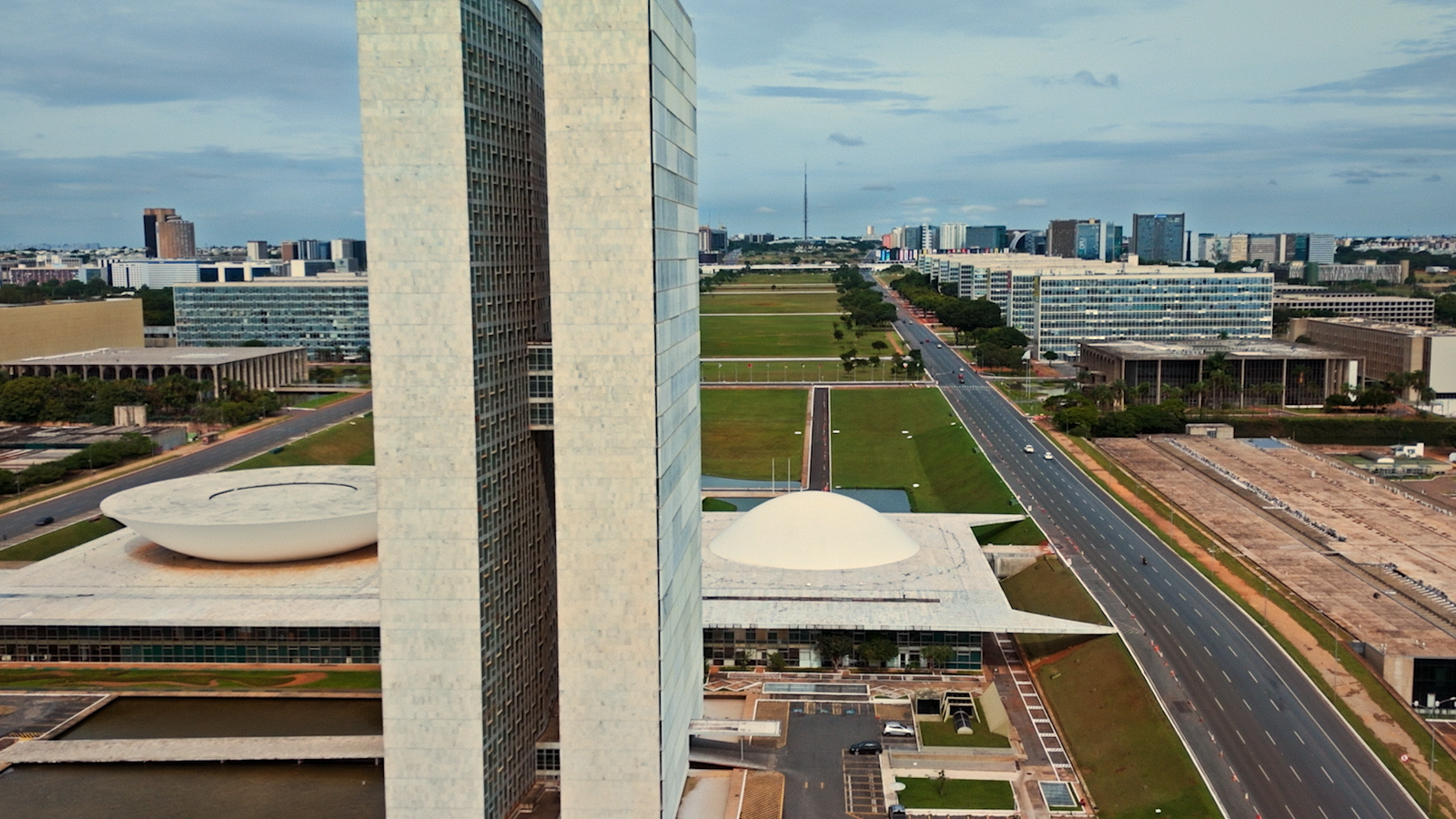 TV Cultura e TV Senado lançam série sobre os 200 anos do Senado