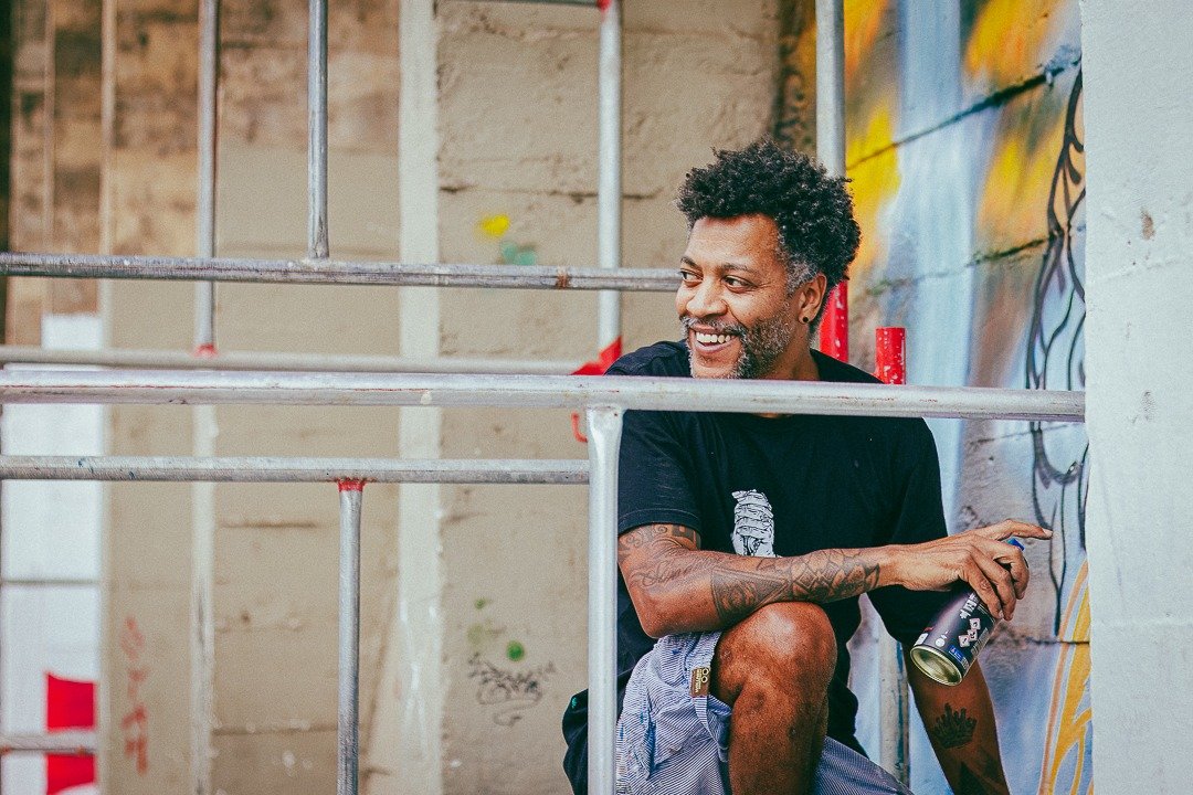 Grafite, dança e rima: Sesc Nova Friburgo vira laboratório imersivo de hip hop Grafite, dança e rima: Sesc Nova Friburgo vira laboratório imersivo de hip hop