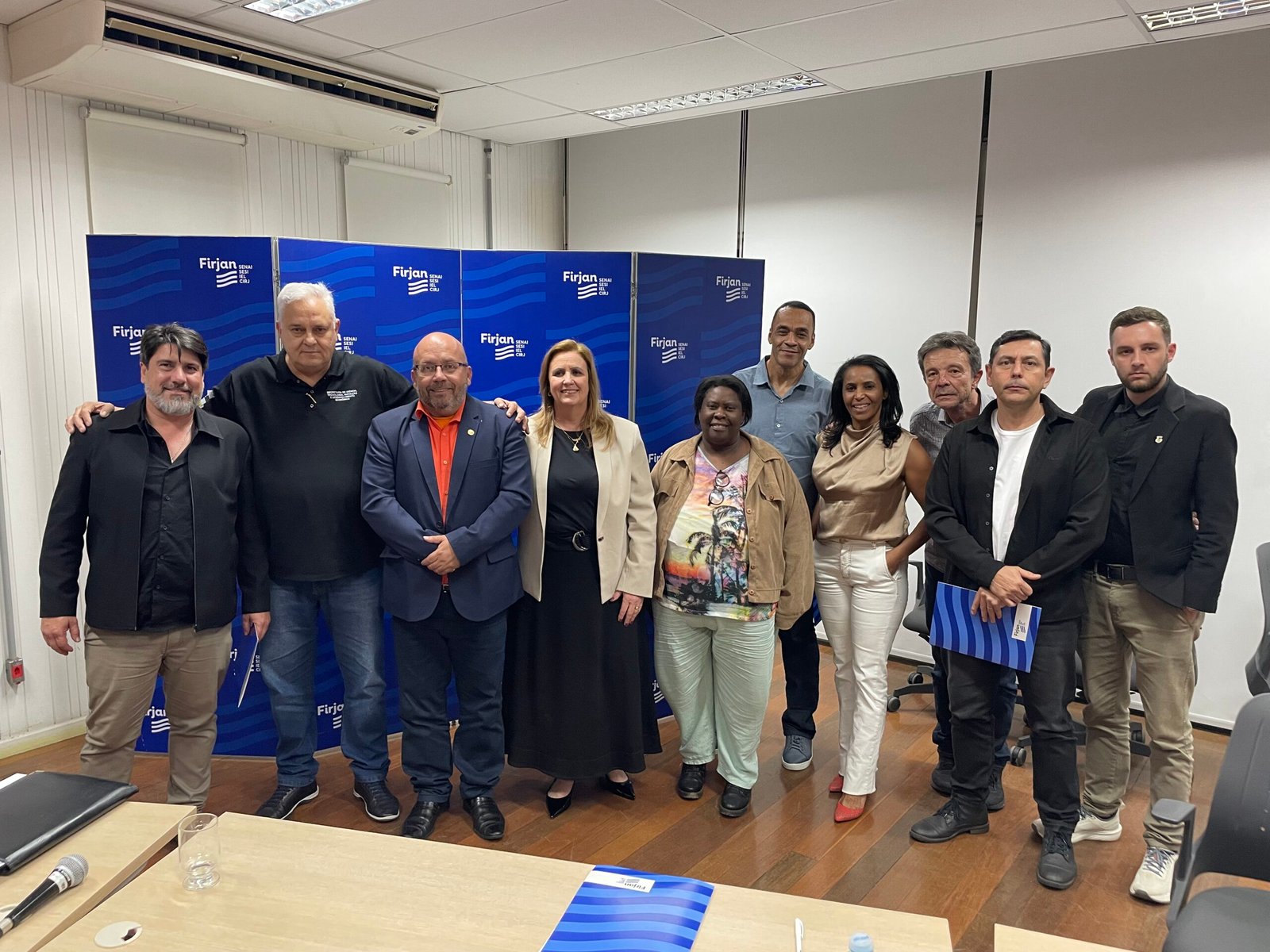 Conselho Firjan Centro-Norte Fluminense reúne empresários e poder público para pedir apoio contra aumento do FOT Conselho Firjan Centro-Norte Fluminense reúne empresários e poder público para pedir apoio contra aumento do FOT